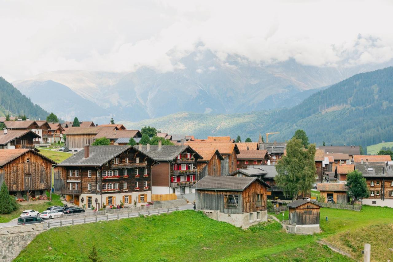 The Farmhouse Sedrun Buitenkant foto